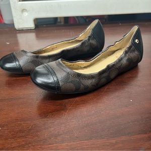 Coach Logo Design Flats Size 8
